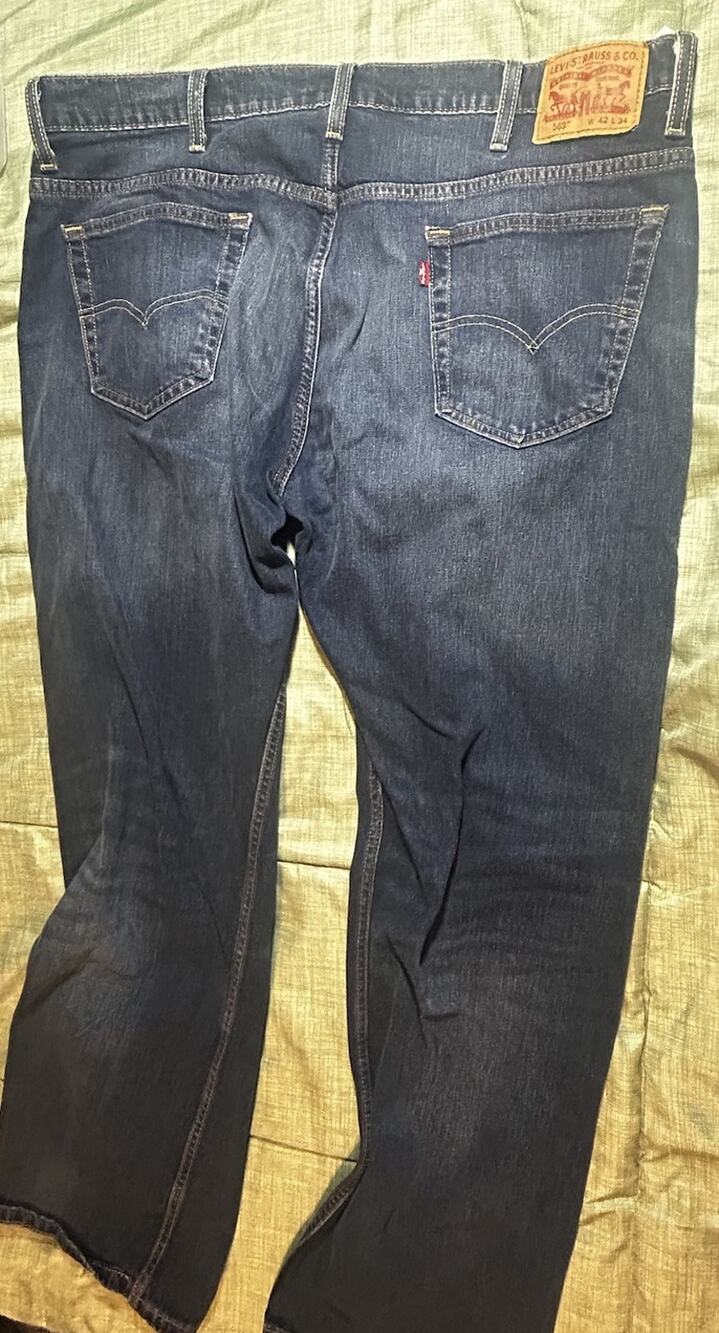 Levi 569 42x34 Loose Straight